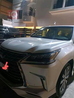 لێکزس LX